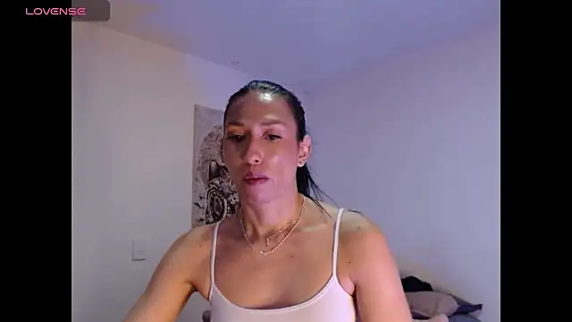 Corina_Ts webcam