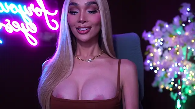 xxforyoureyesonlyxx webcam