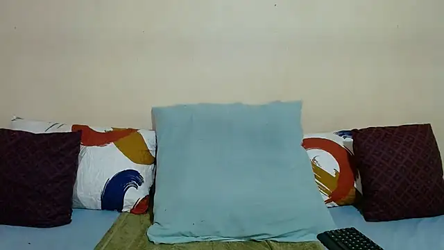 DiamondLuv29 webcam