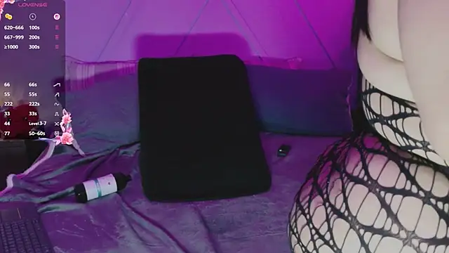 emmajohnss webcam