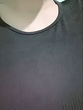 Shine_Mai webcam