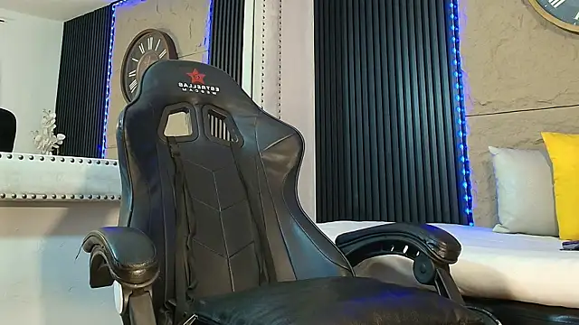 Nico_Monroe webcam