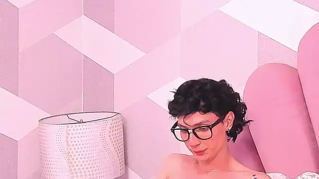 KylieMonnett webcam