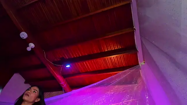 kimberly_Gonzalez1's room