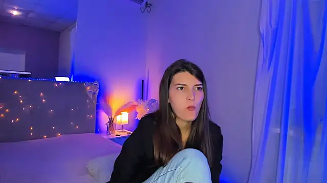 Laura_Leee webcam