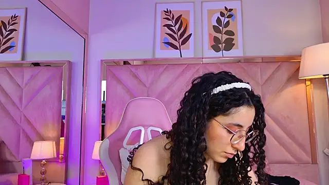 DemiJones_ webcam