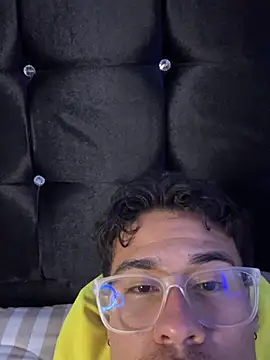 TavoHot_ webcam