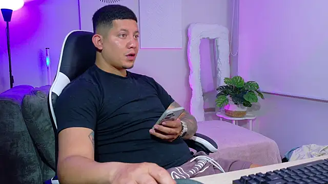 _robertobaggioo webcam