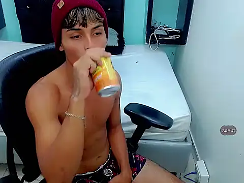 Angel_foxc13 webcam