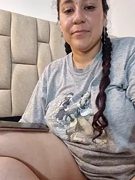 Reina_Mia1 webcam