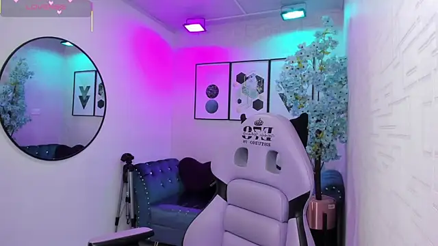 Tiara_rr webcam