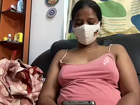 Tamil_Sajitha webcam