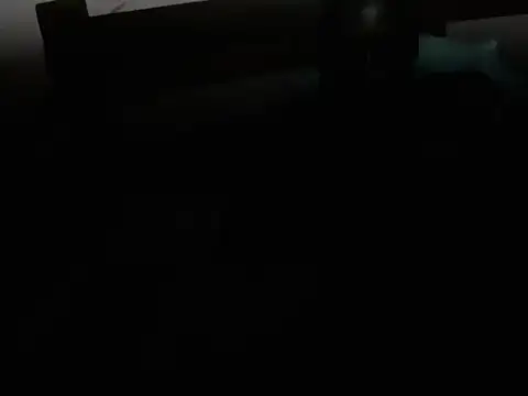 Horny-quen webcam
