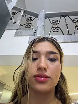 arianavillada (F young) - RIDE DILDO + NAKED 🔥
