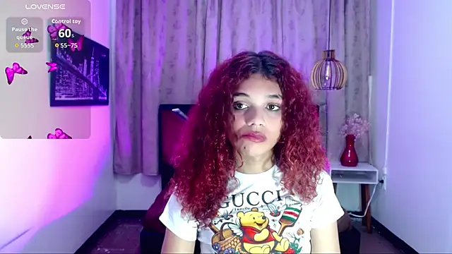 luisa__torres webcam