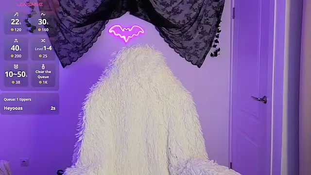 LilithMadden webcam