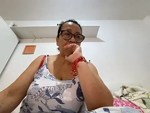 sweeviolet webcam