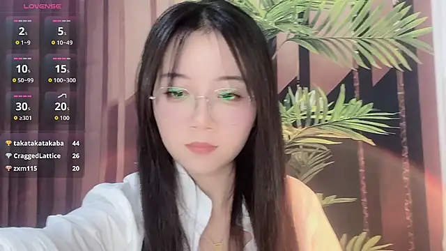 77-Vicky webcam