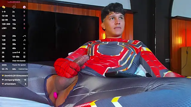 Leo_Savage_ webcam