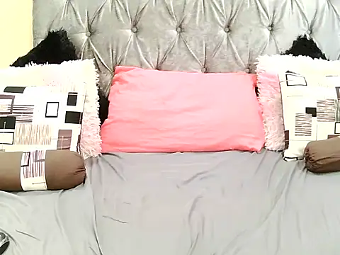 Naughtygirlxxx20 webcam