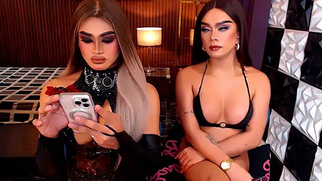 Modèle: StellaPerkins