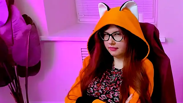 CarolGiggly webcam