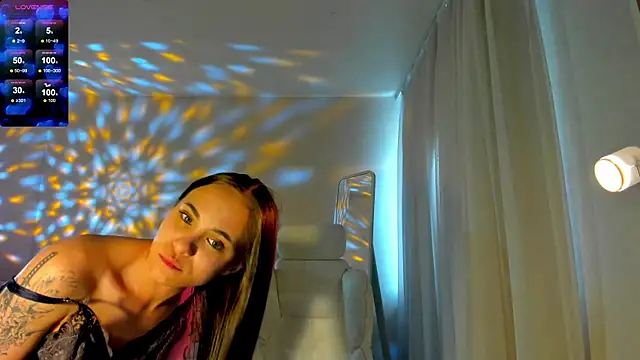 Black_Dollarss webcam