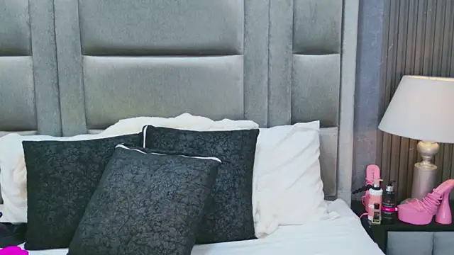 AntonellaEscudero webcam