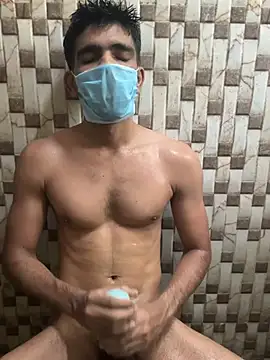 BadBoyTom78 webcam