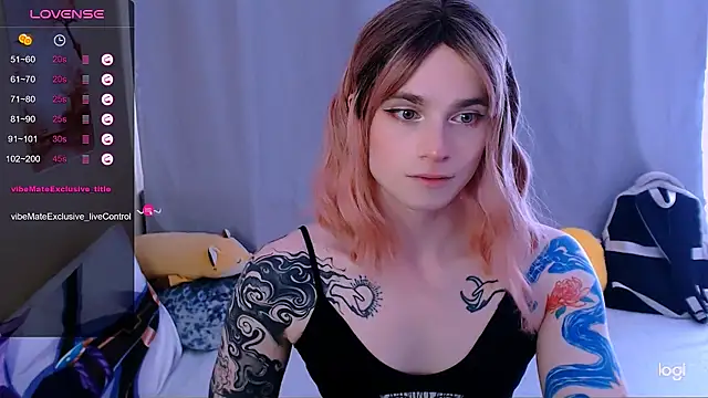 Alice_Hells webcam