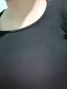 Shine_Mai webcam