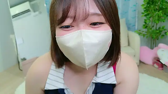 Saki_chanF Live Webcam on Stripchat