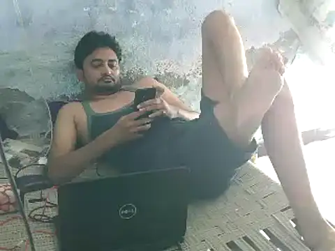 ROCOGUJUBULL webcam