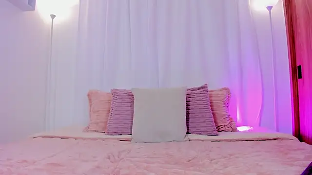 Aishapeyton_ webcam