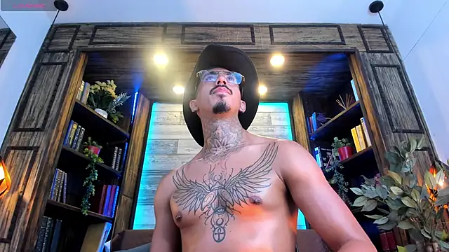 Donovan_Desmond webcam