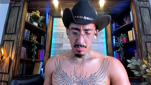 Donovan_Desmond webcam