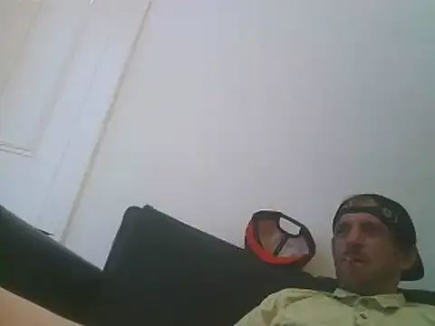 PocoLoco420 webcam