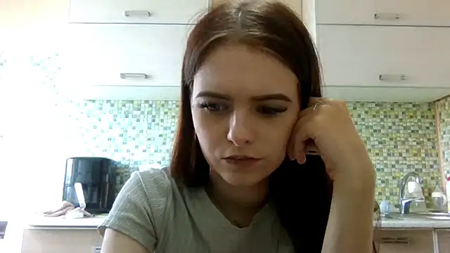 KikiAmino webcam