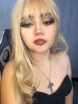 lya_nekko_ webcam