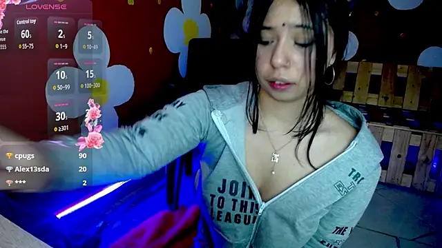 natty_wrist webcam