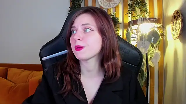 FreyaVeys webcam