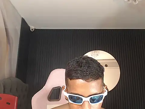 adrew_arthur webcam