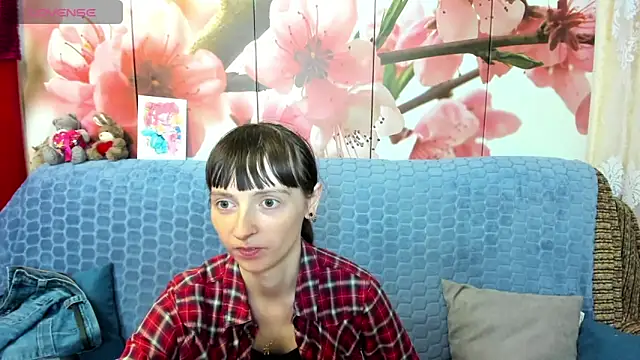 TayanaJons webcam