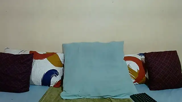 DiamondLuv29 webcam