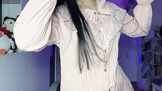 Tieu-May webcam