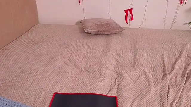 Britney_Swisss webcam