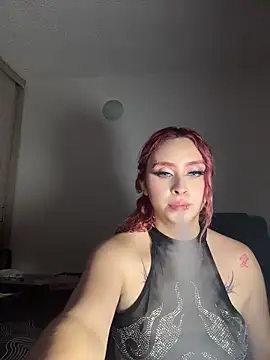 Sophia_LuxxX webcam