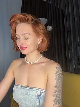 LittleFox___ webcam