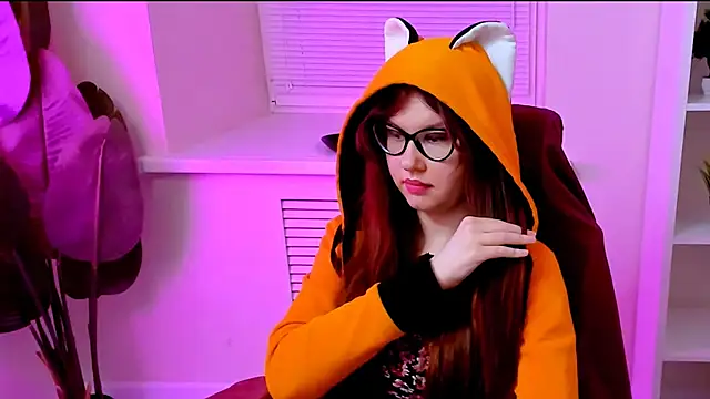 CarolGiggly webcam