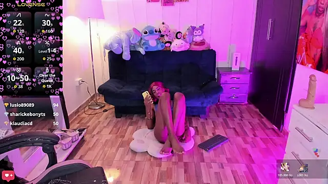 kendall_gil (M young) - play with the dildo in my throat